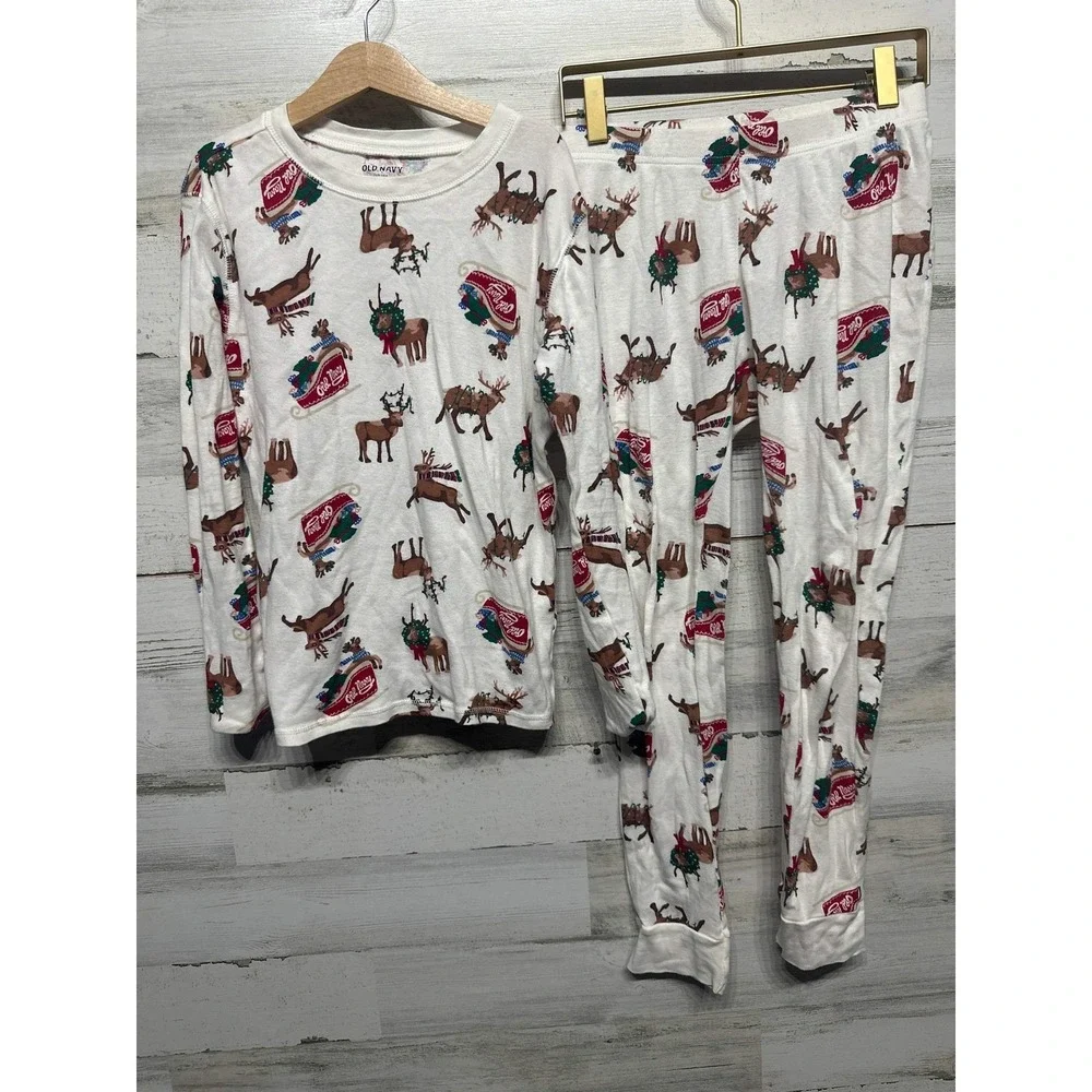 Old Navy Pajama Set Youth XL White Reindeer Sleigh Print EUC
